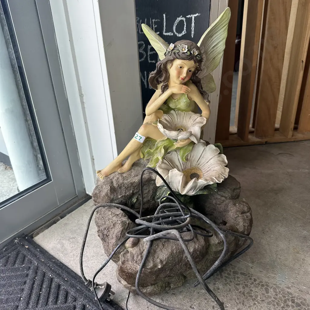fairy water feature Image 1++