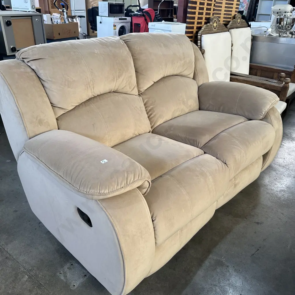 2pc recliner suite Image 1++