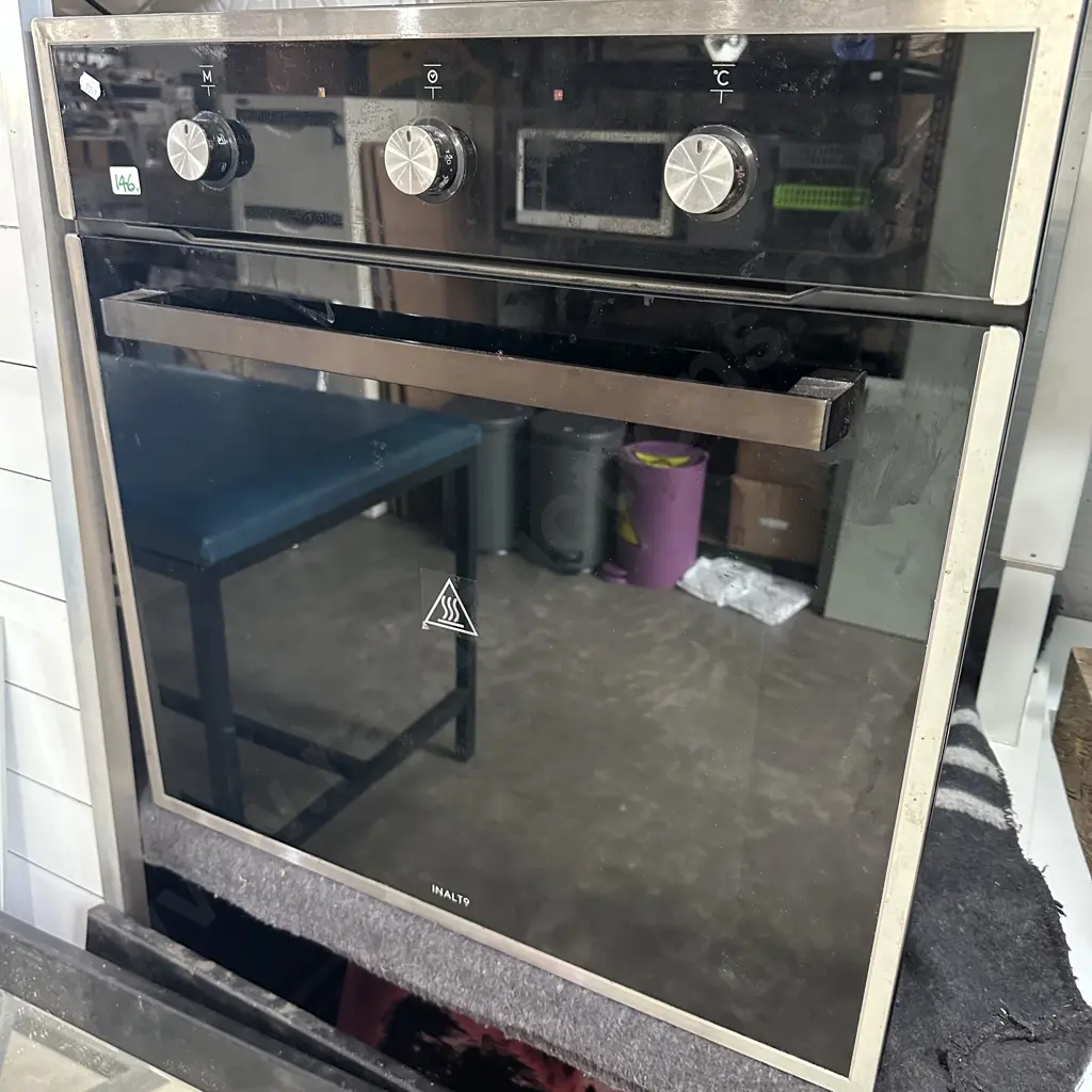 tidy Inalto wall oven Image 1++