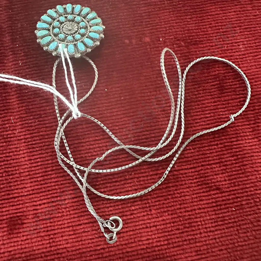 Vintage Turquoise brooch attached to 60cm Sterling silver necklace Image 1++
