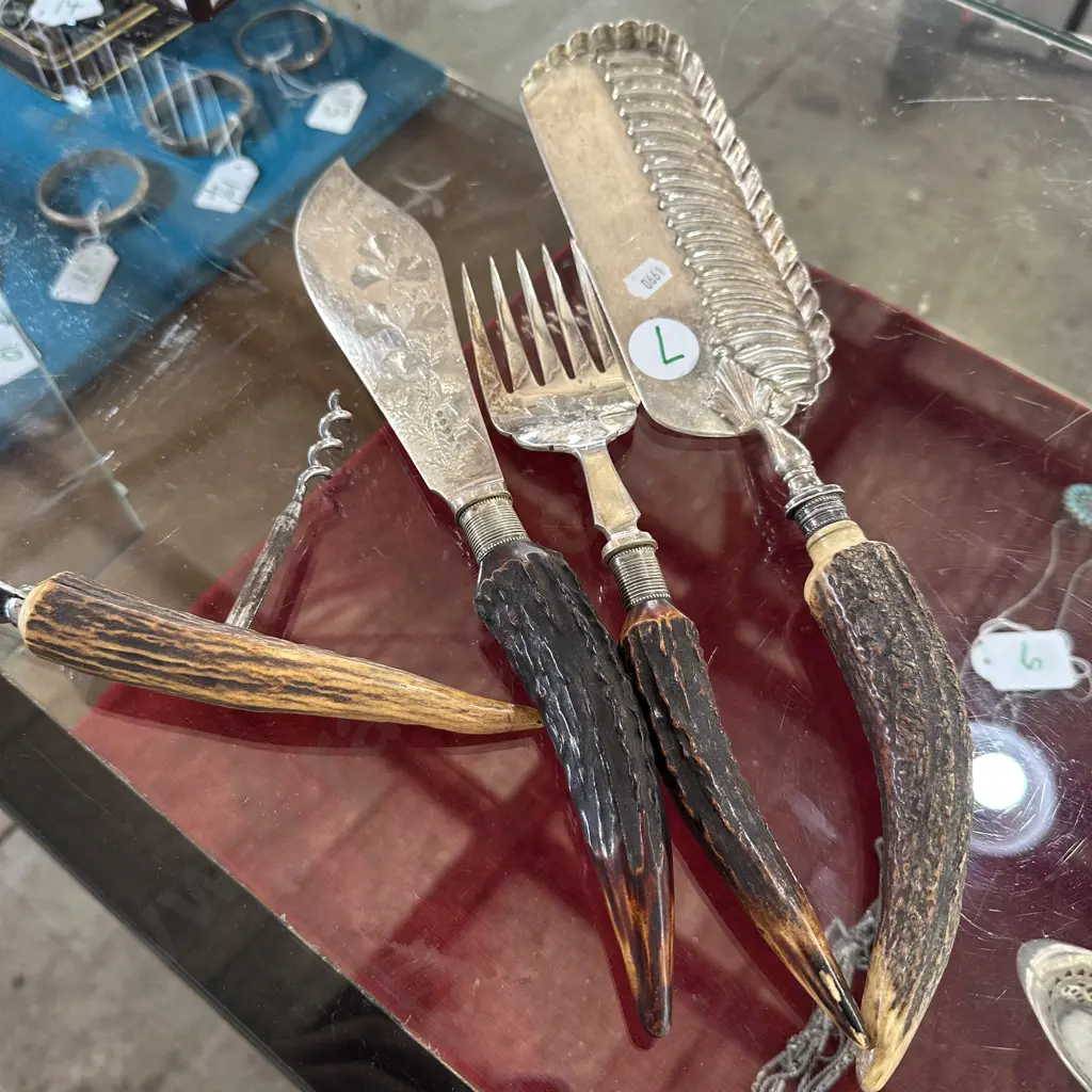 4 bone handle antique items Image 1++