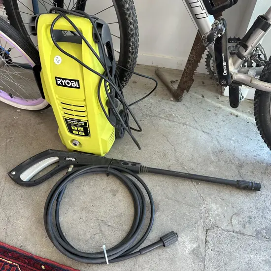 Ryobi water blaster - working