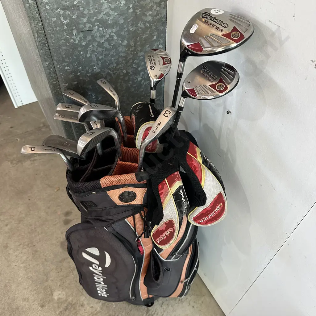 TaylorMade golf bag & drivers,  plus Spalding irons (left handed) Image 1++