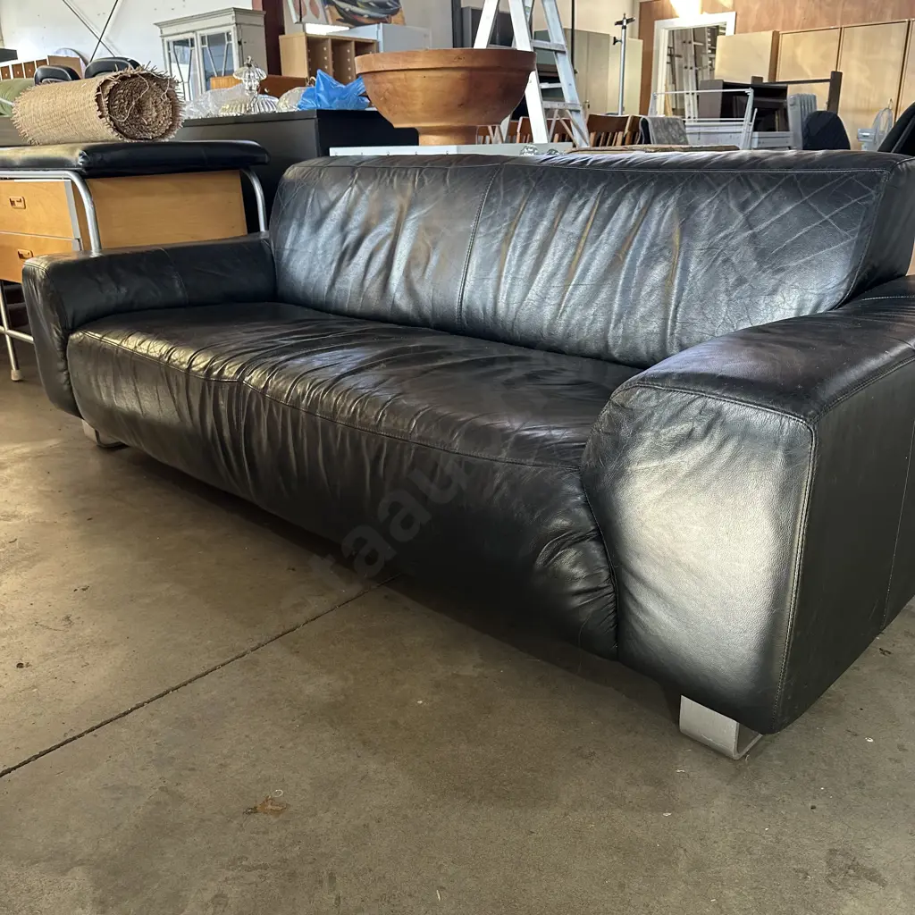 leather 3 seater sofa Image 1++