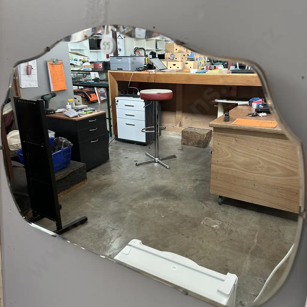 tidy medium vintage mirror Image 1++