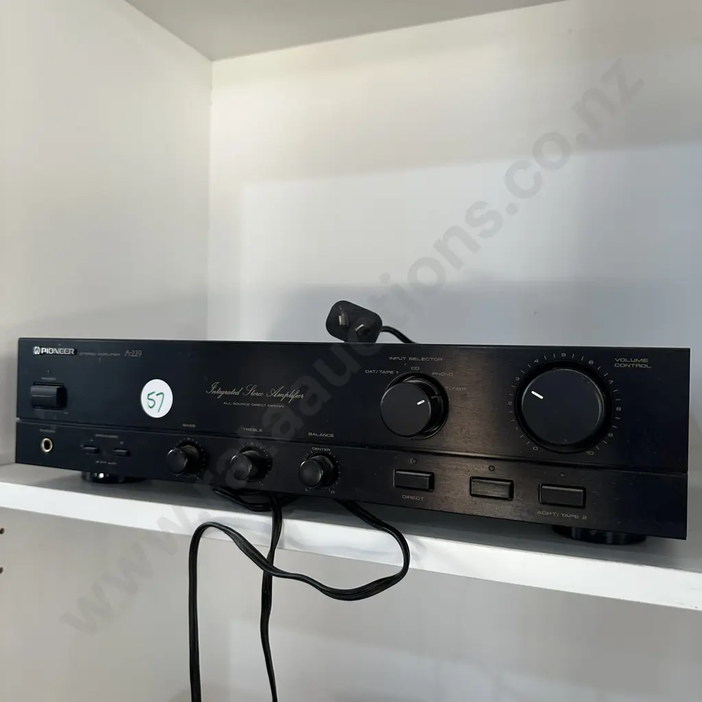 Pioneer A-229 amplifier Image 1++
