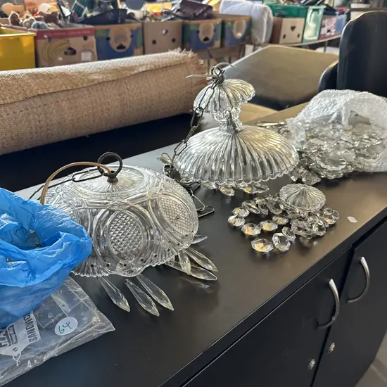 2 vintage chandelier light fittings