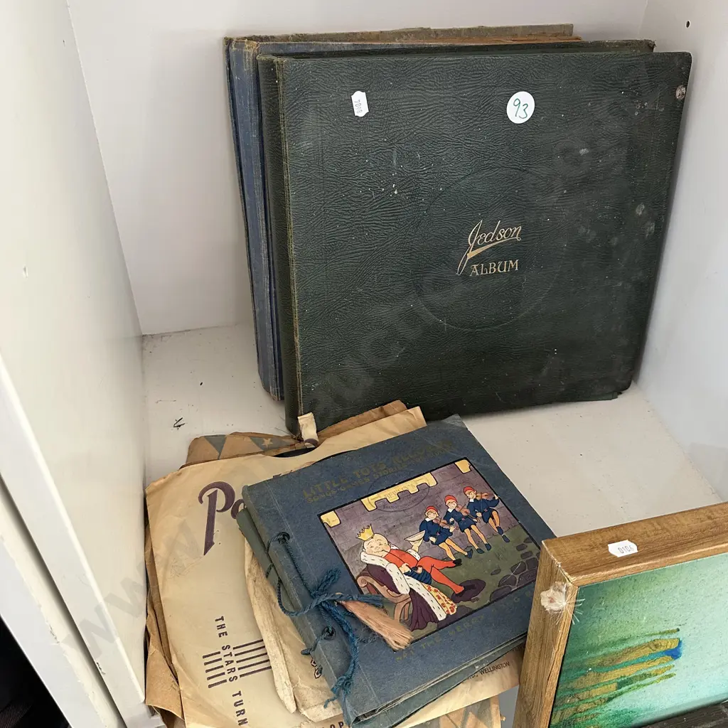 albums of early records inc kiddy sets Image 1++