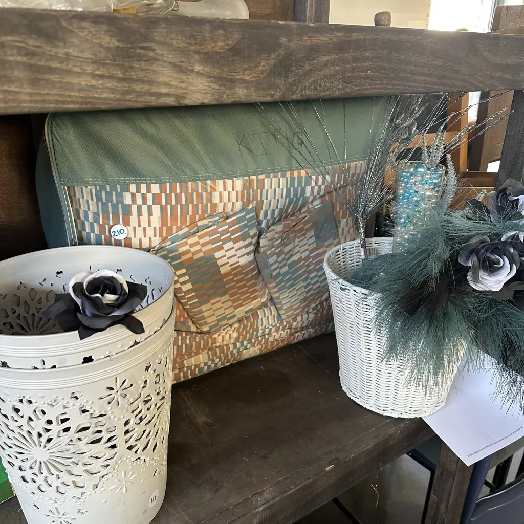 King bed duvet set, bins, etc Image 1++