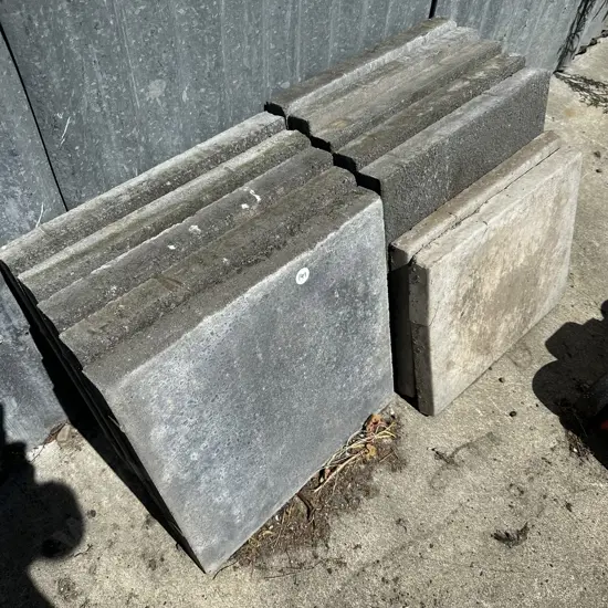10 x pavers 450x450x50 plus 2 others