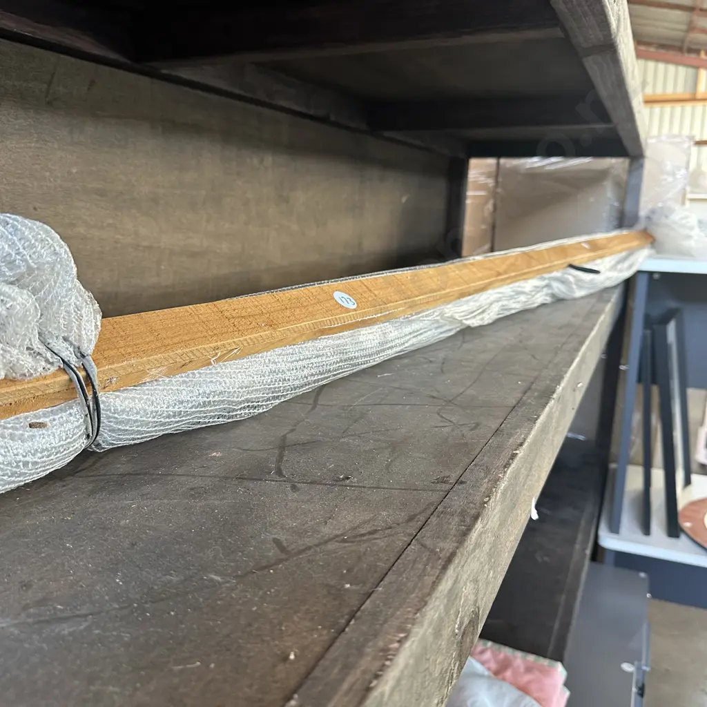 wood and netting vege garden cover Image 1++