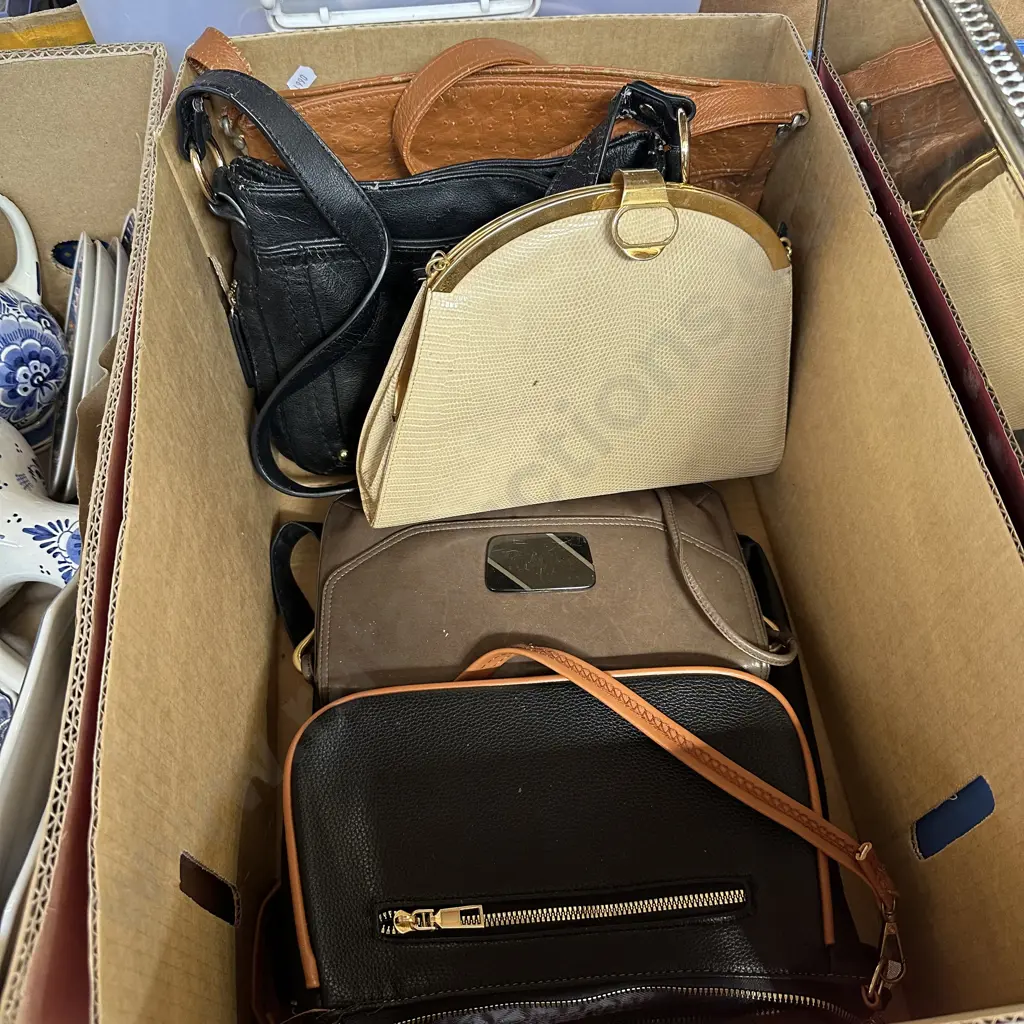 handbags inc vintage Cape Cobra leather snakeskin purse (as new) Image 1++