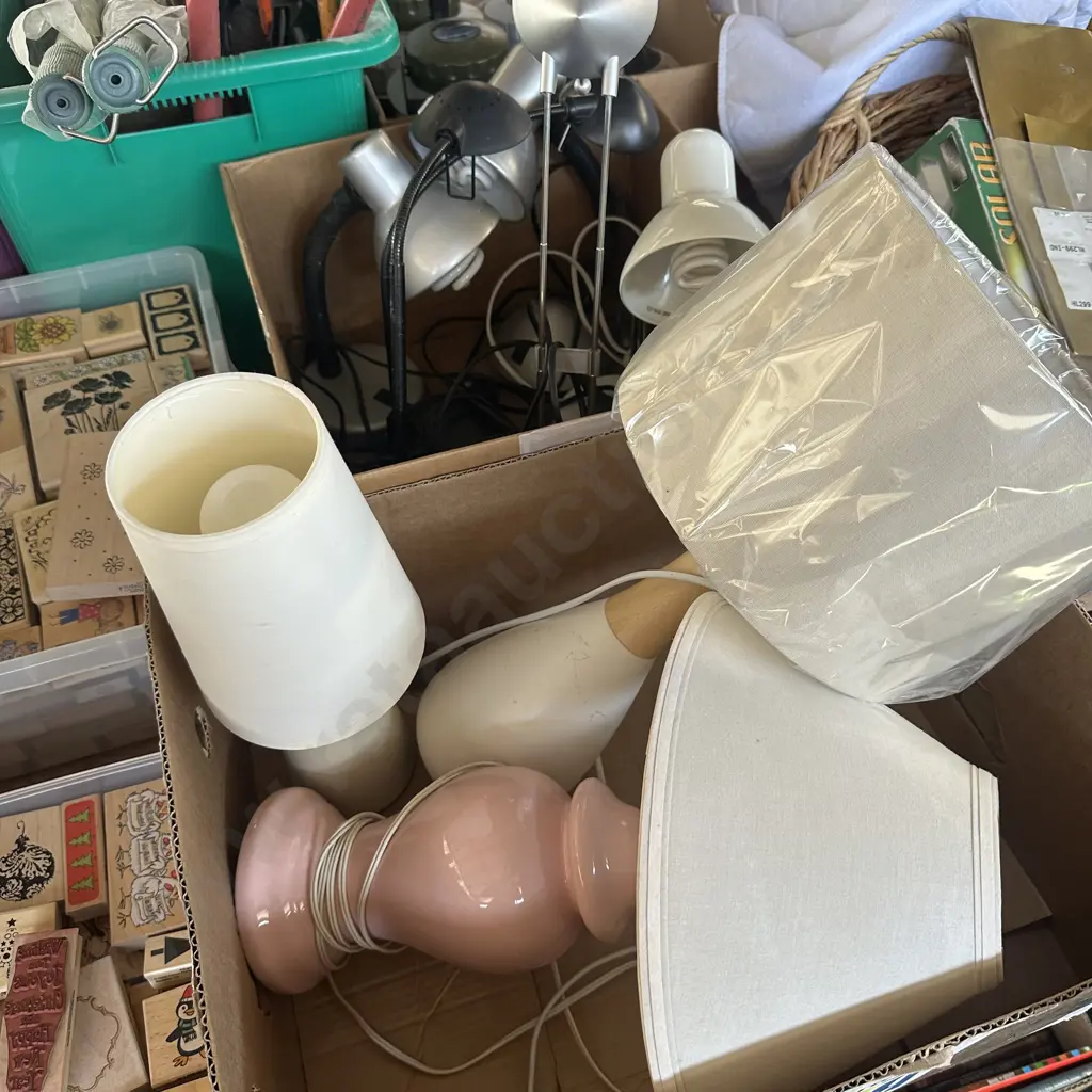 2 boxes lamps Image 1++