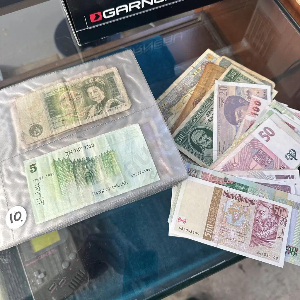 bank note collection, world Image 1++