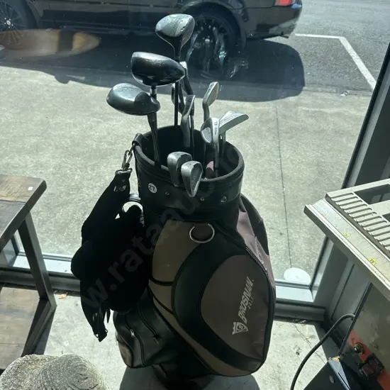 Wison golf set and Brosnan bag