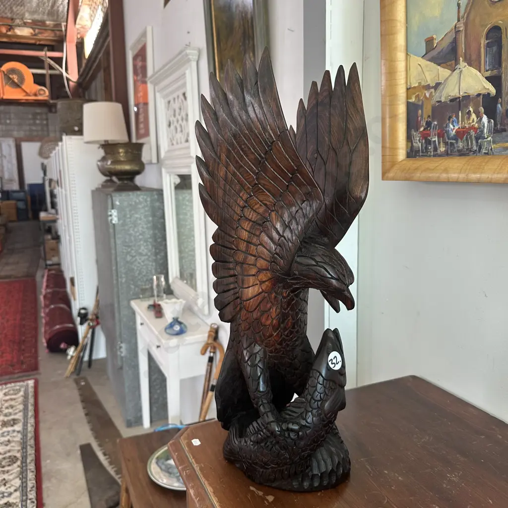 large wooden carved Eagle v fish 57cm Image 1++