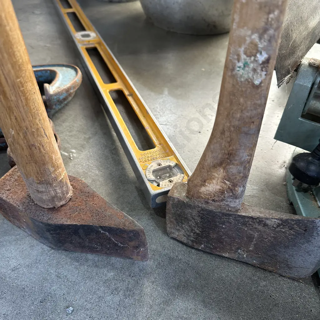 splitter, axe, level Image 1++