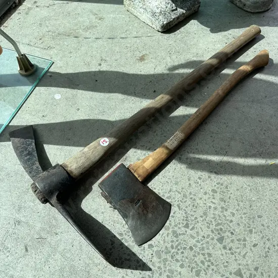Grubber & axe