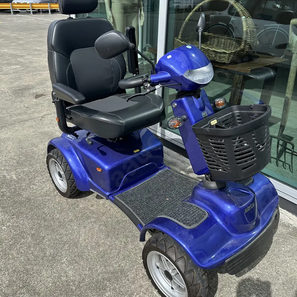 As new (virtually unused) Merits mobility scooter cost 7.5k from Hewitts Image 1++