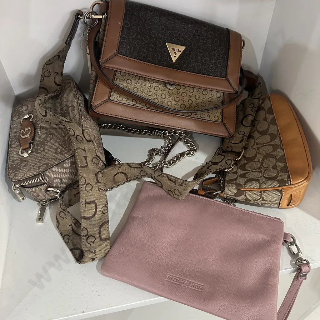 4 designer purses Image 1++