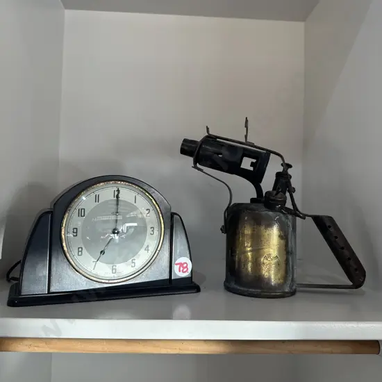 electric clock and primus