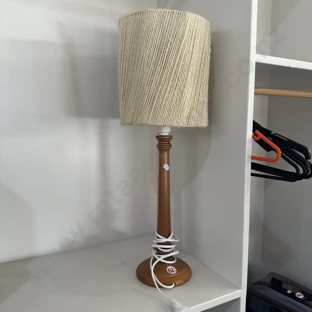vintage lamp Image 1++