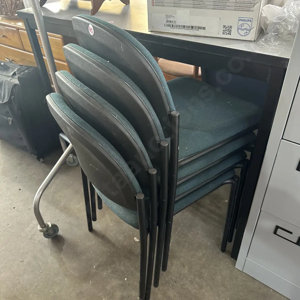 set 4 office chairs Image 1++