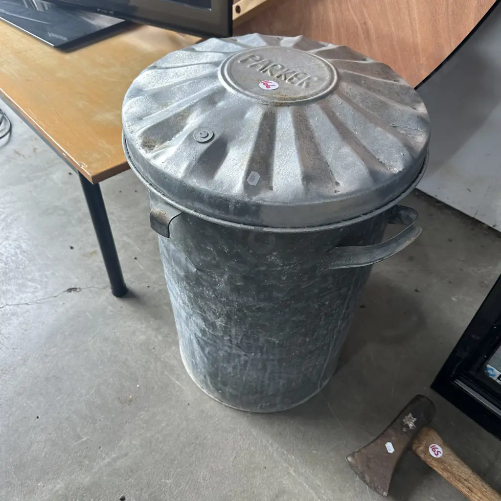 metal parker bin Image 1++