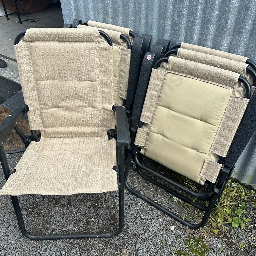 Set of six folding deck chairs. Image 1++