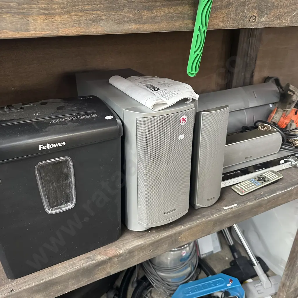 Panasonic surround sound system plus paper shredder. Image 1++