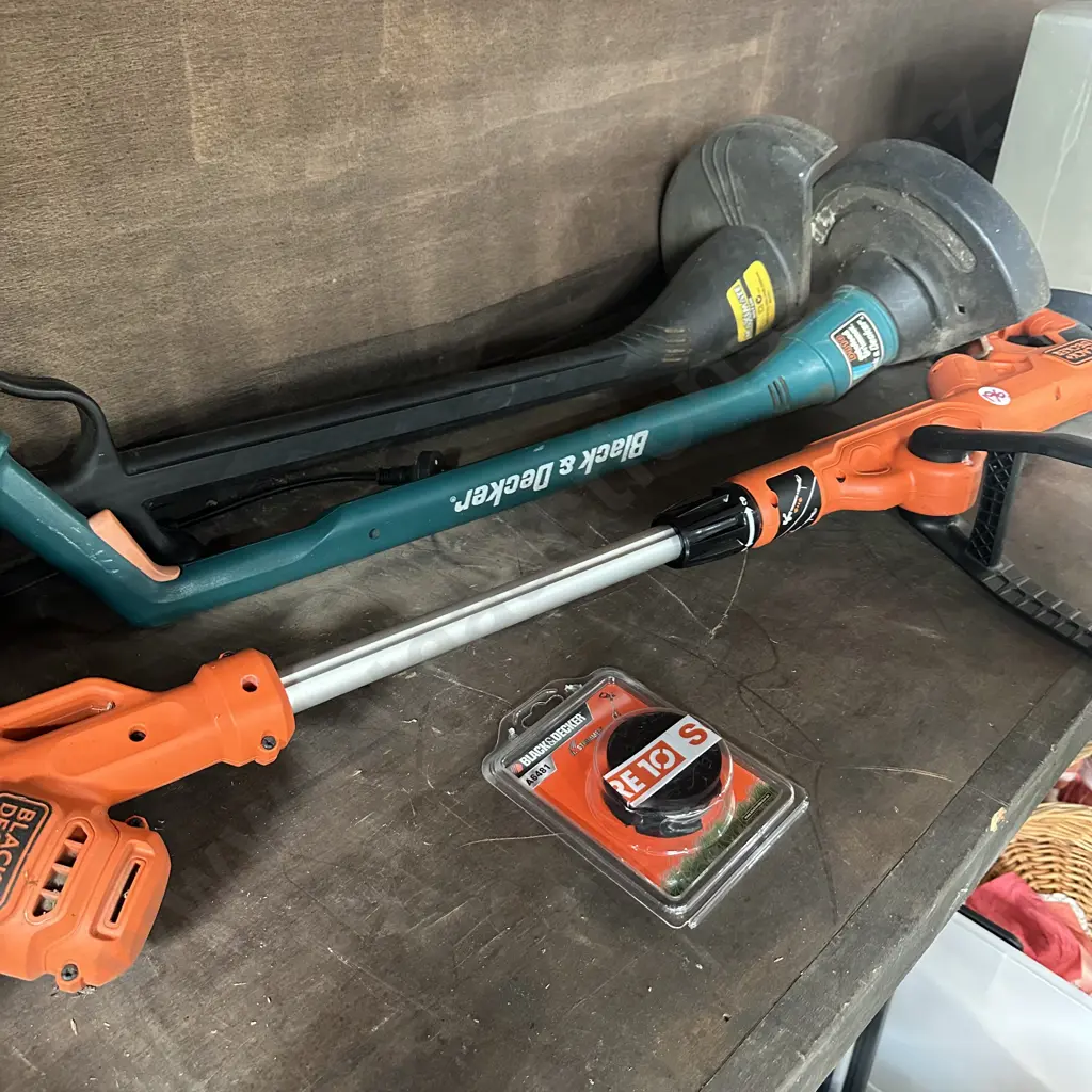 Three strimmers and spare part. Image 1++