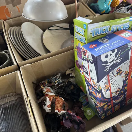 Two boxes Lamp, kids game, puzzle and figures etc.