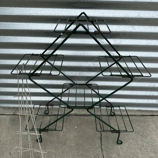 1950s metal planter plus pr wire frames