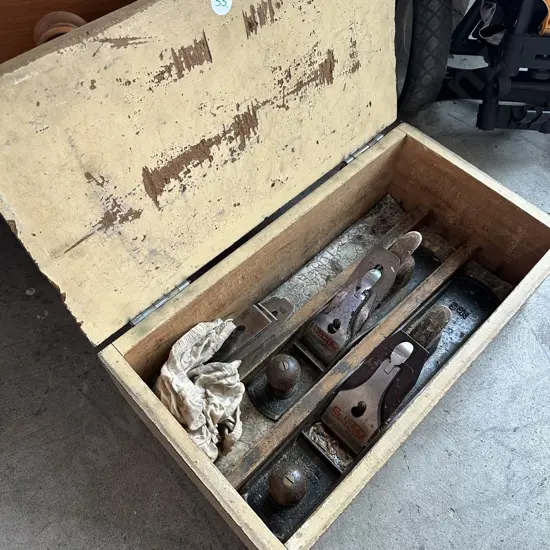 Stanley No 5 & 6 planes, blades plus wooden box