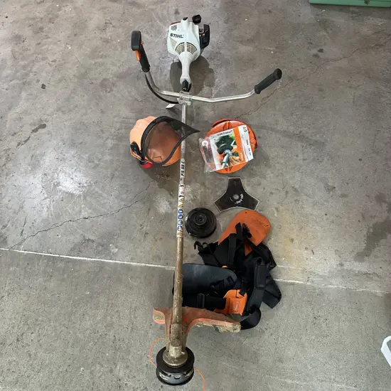 Stihl FS 55cc petrol strimmer/scrub cutter, helmet and harness