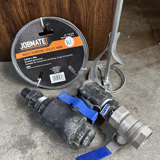 2 valves, wire and mixer