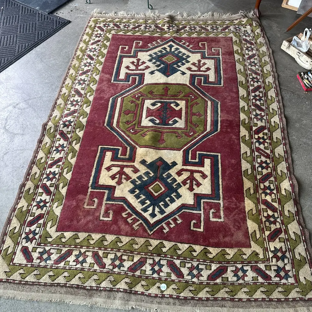 lovely Persian rug with unusual Green colour, good age 2000 x 1300 Image 1++