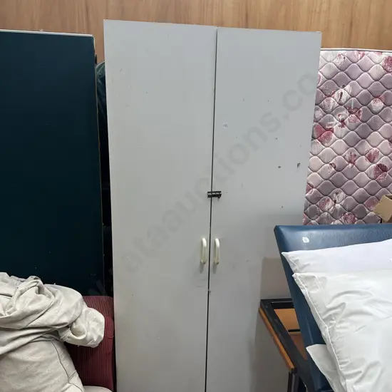 average cupboard & blanket box