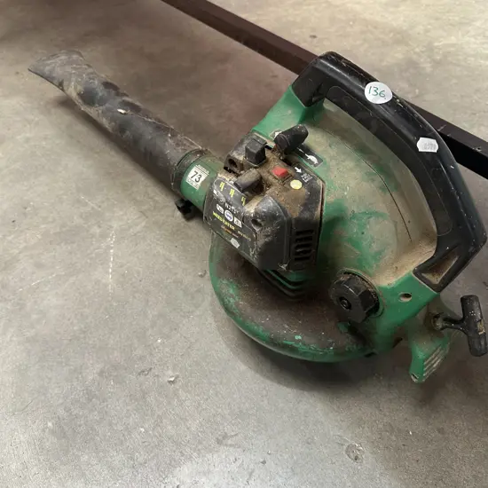 leaf blower