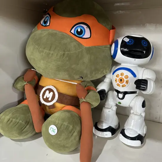 2 toys