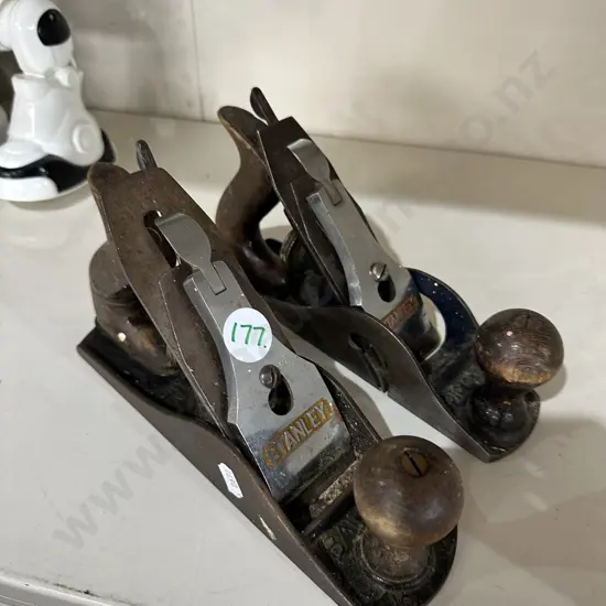 2 stanley planes