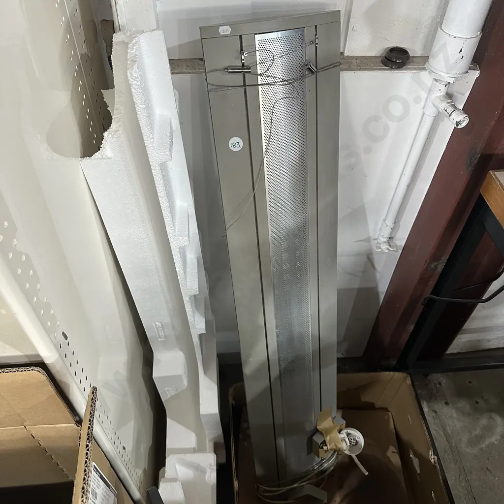 hanging designer light fitting Image 1++