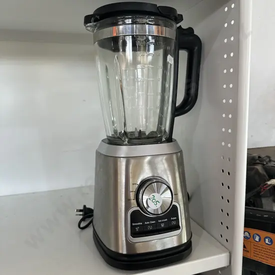 Smoothie/ blender