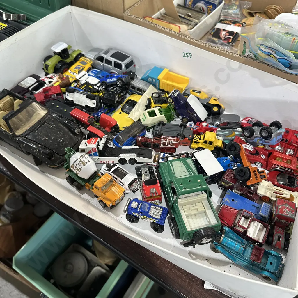 Collection of toy cars etc. Image 1++