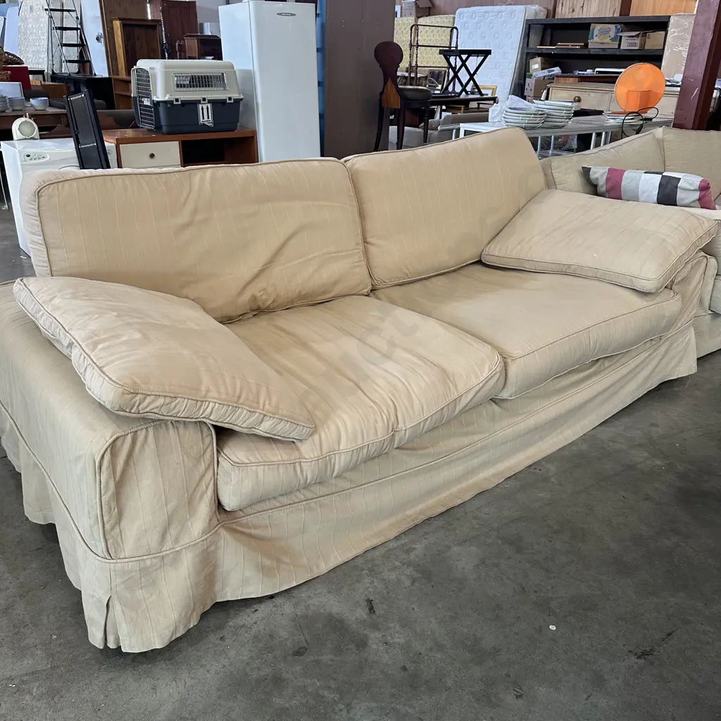 Large soft lazy Sunday sofa 2.5m Image 1++