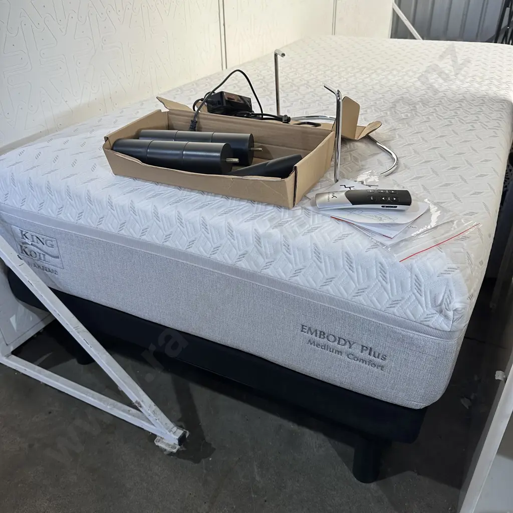KING KOIL Embody Plus adjustable bed in excellent condition Image 1++