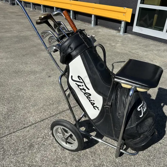 Golf club set Prosimmon, Titleist bag and Beta-Buggy