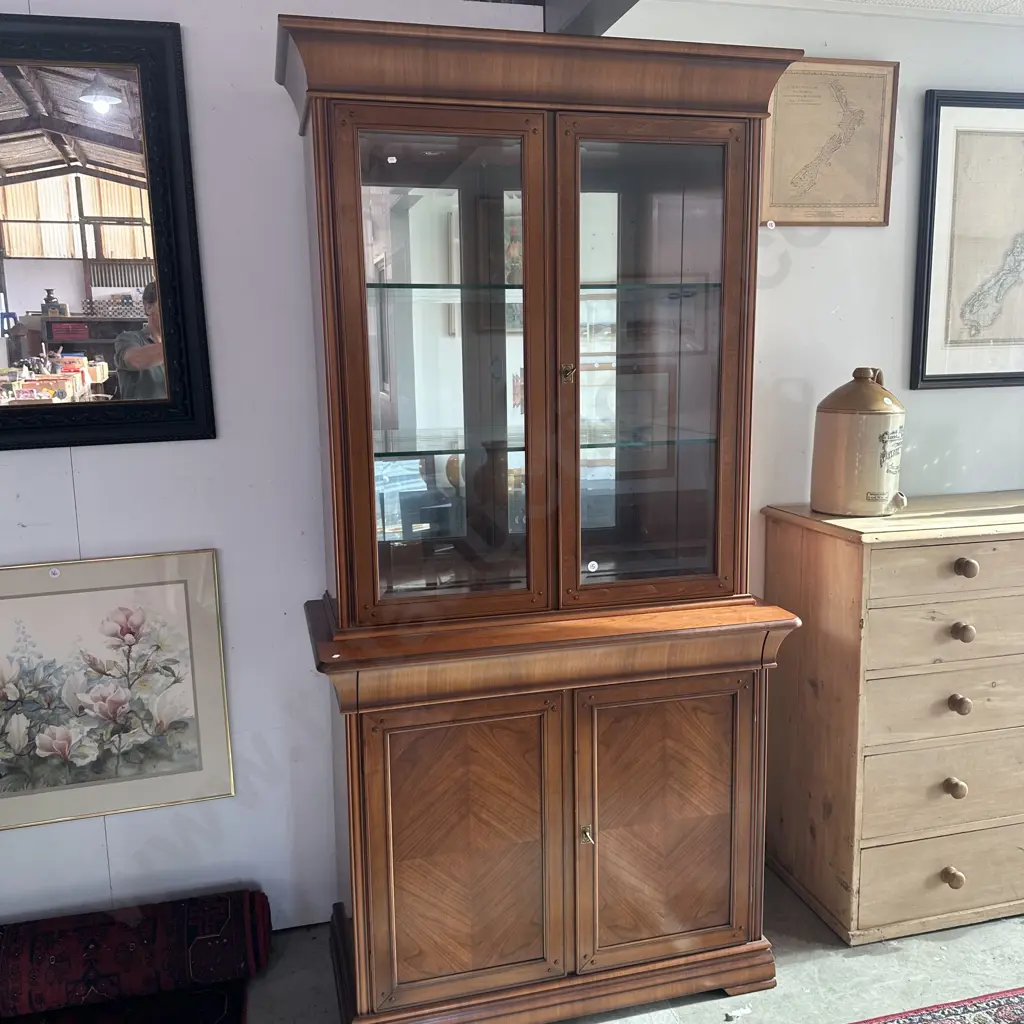 Italian hutch dresser with thick glass shelfs & possibly Elm veneer Image 1++
