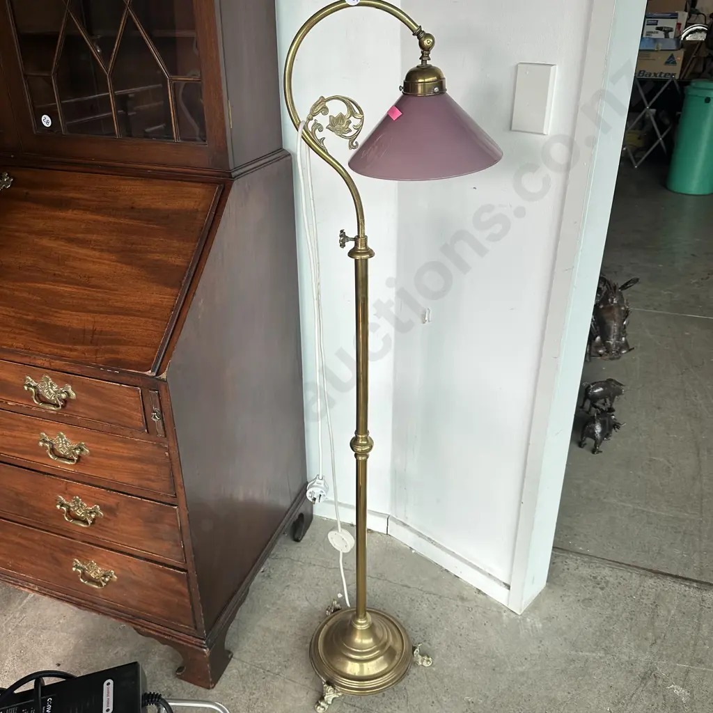 brass standing lamp Image 1++