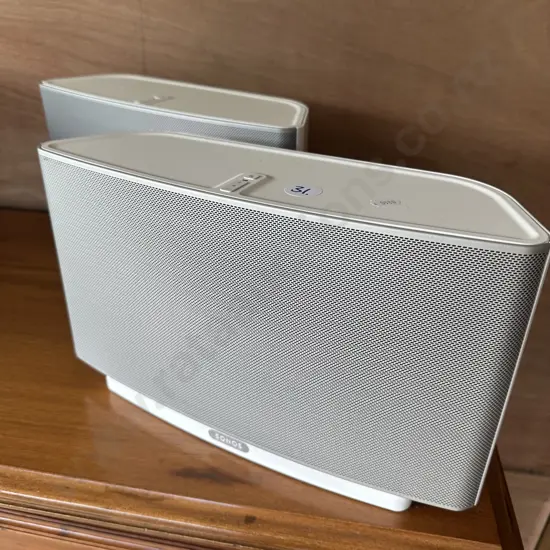 Pr of SONOS play5